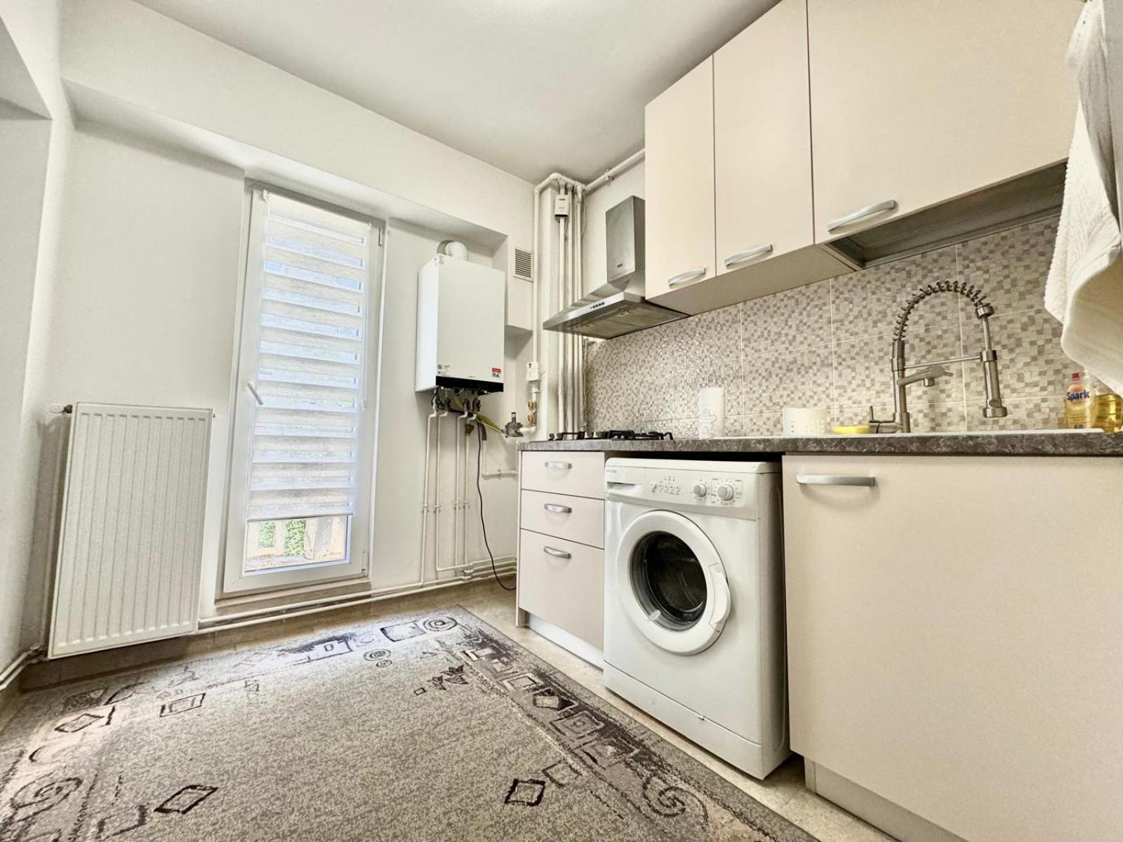 Sunrise Apartment Bucureşti Ngoại thất bức ảnh